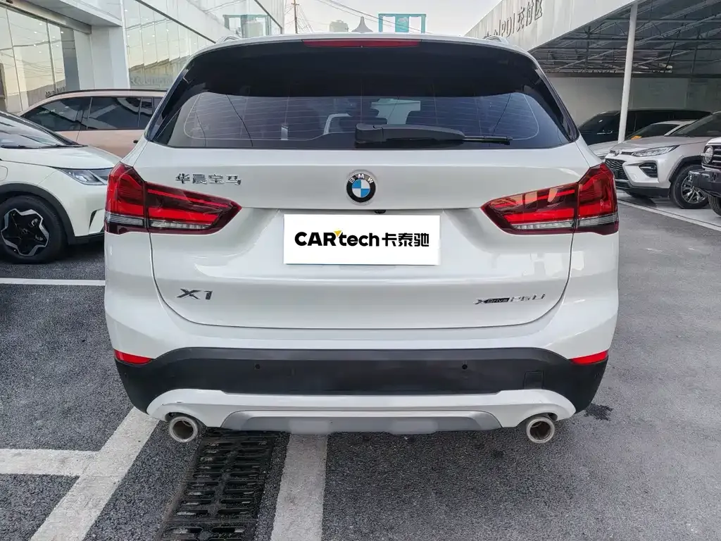 BMW X1 2022 из CN, фото 8