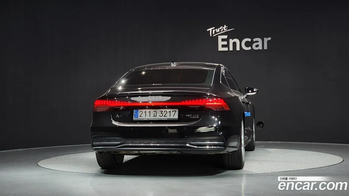 Audi A7 2023 из KR, фото 4