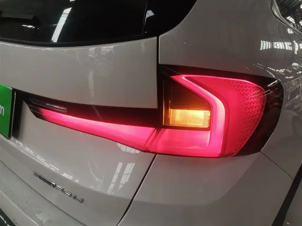 BMW X1 2025 из CN, фото 8