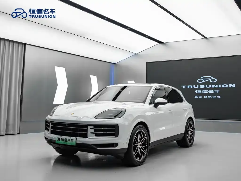 Porsche Cayenne Hybrid 2024 из CN, фото 1