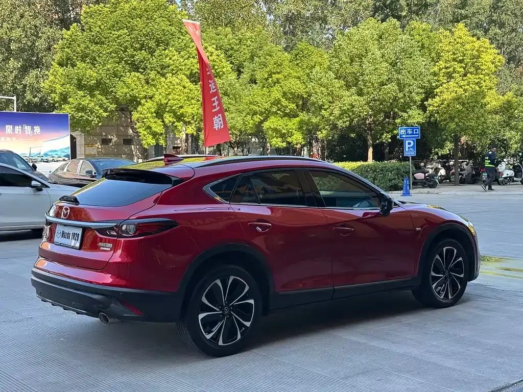 Mazda CX-4 2022 из CN, фото 6