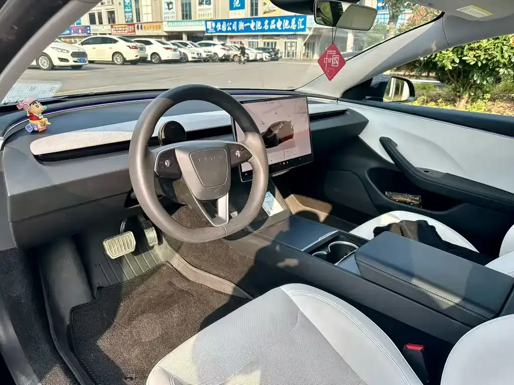 Tesla Model 3 2024 из CN, фото 7