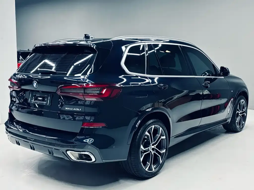 BMW X5 — фото 5