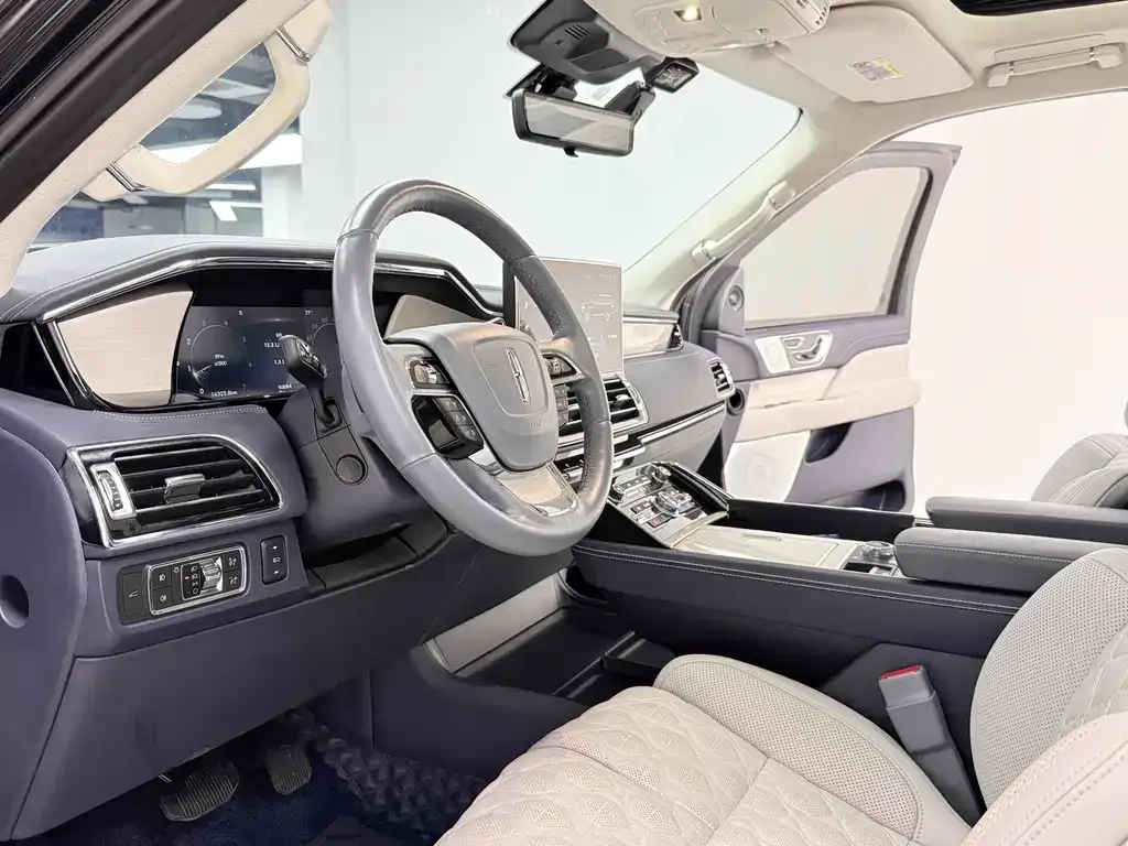 Lincoln Navigator 2023 из CN, фото 7