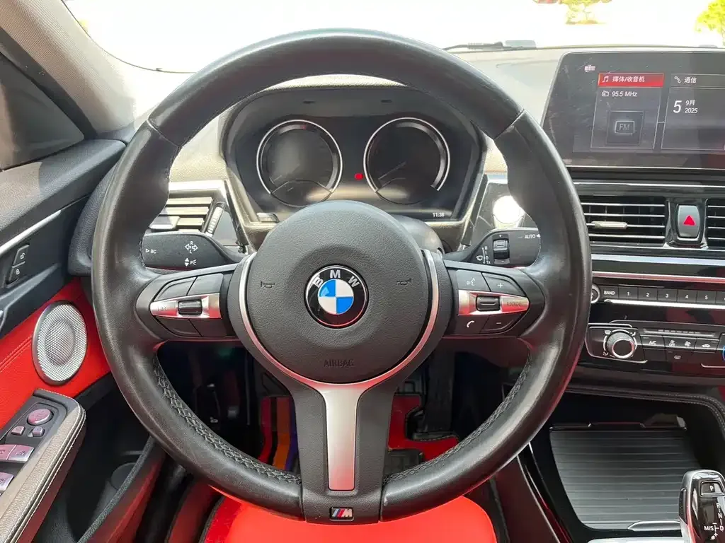 BMW 1 Series 2022 из CN, фото 8