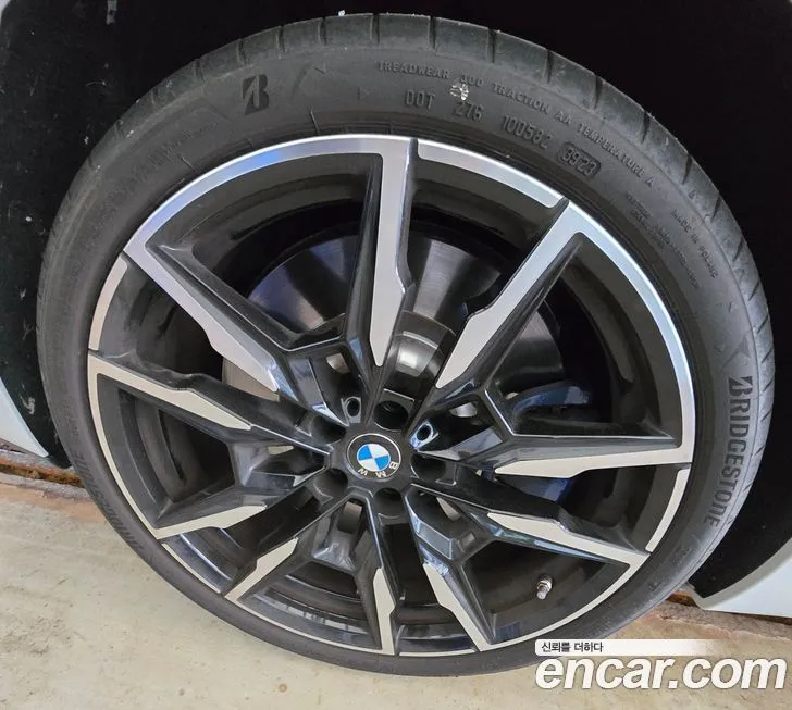 BMW 8-Series 2024 из KR, фото 5