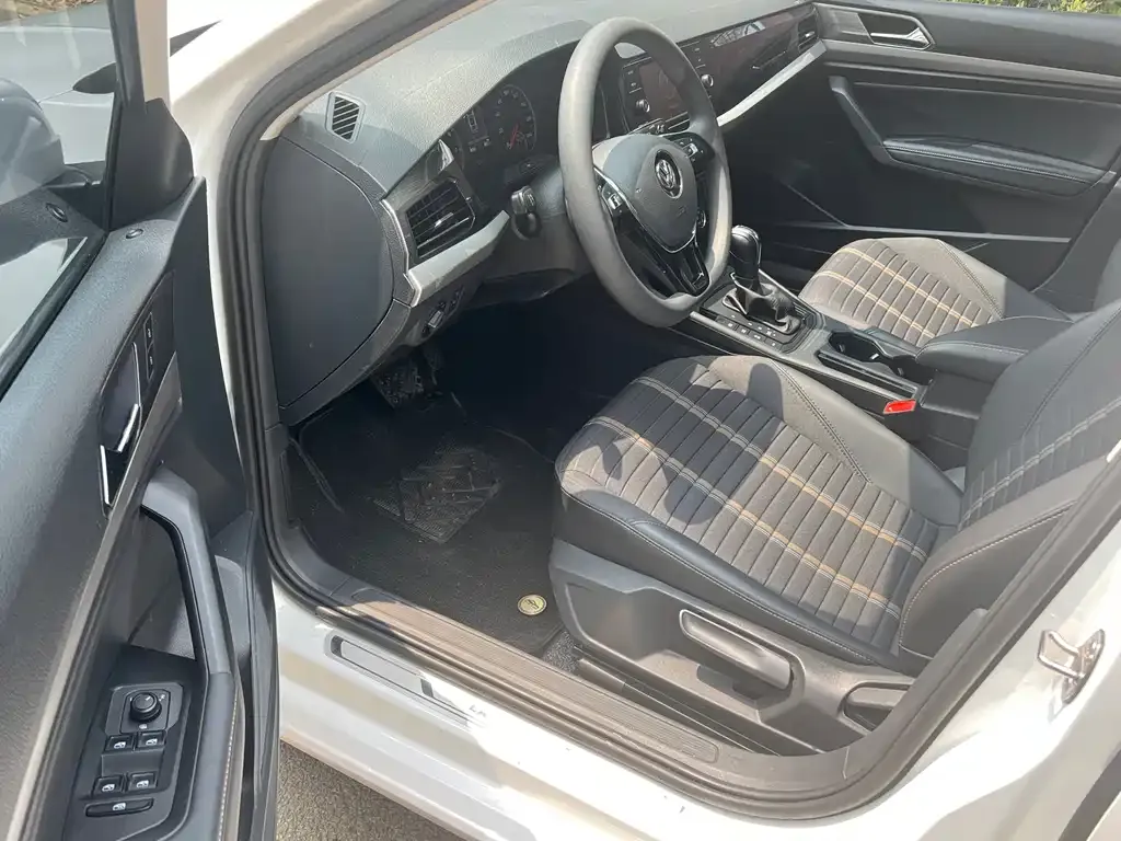 Volkswagen Lavida 2021 из CN, фото 6