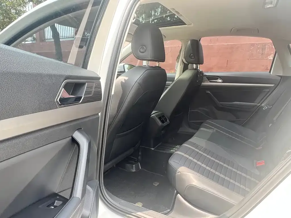 Volkswagen Lavida 2021 из CN, фото 7