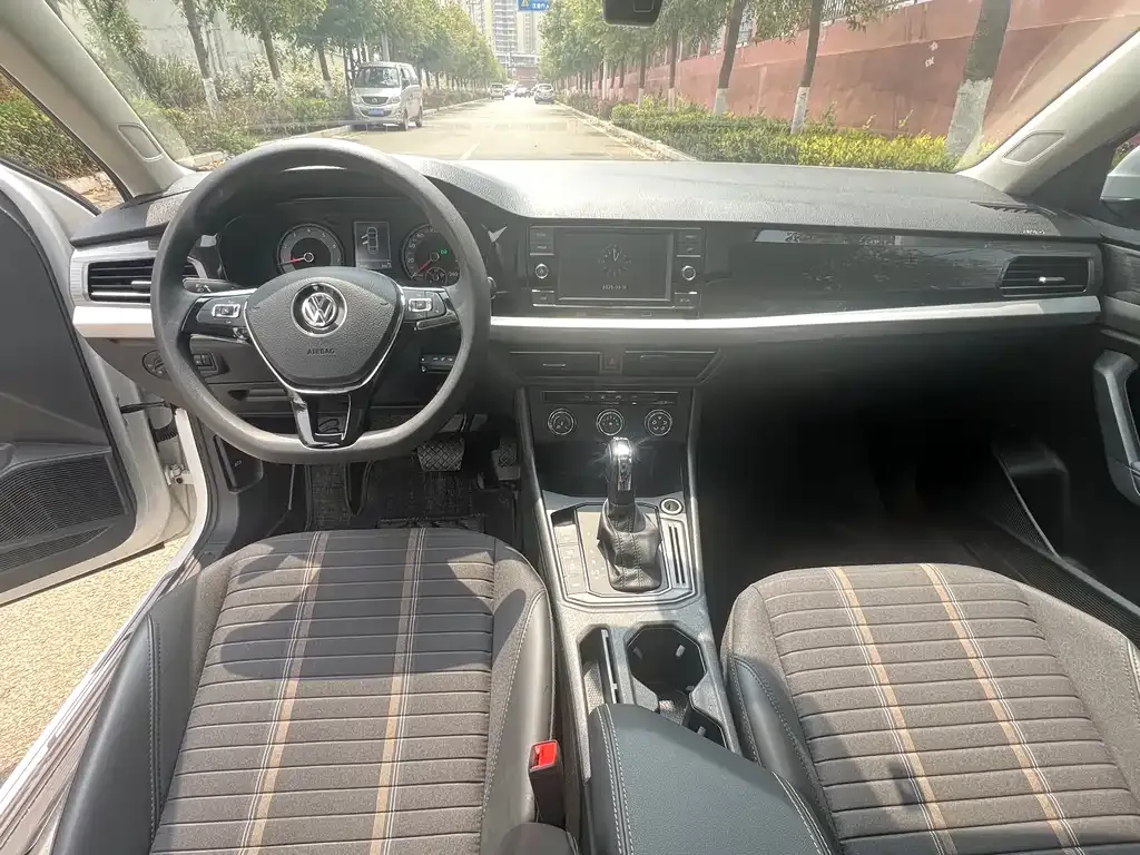 Volkswagen Lavida 2021 из CN, фото 8