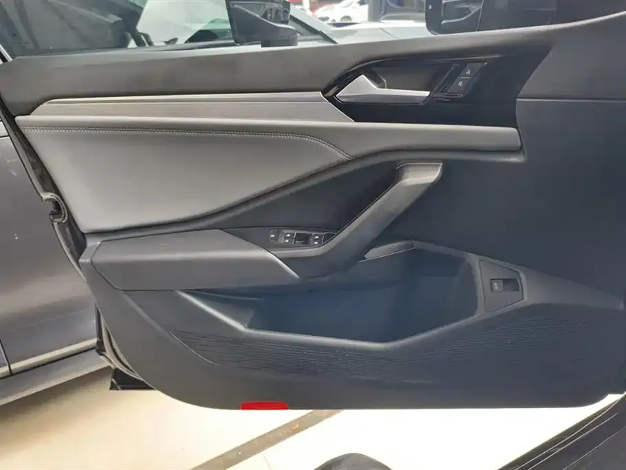 Volkswagen Sagitar 2021 из CN, фото 7