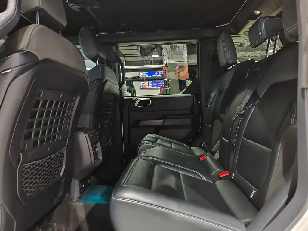Ford Bronco 2025 из CN, фото 6