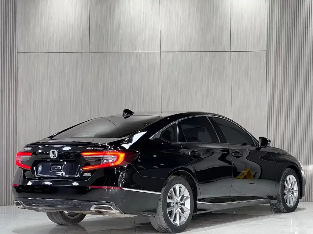 Honda Accord 2022 из CN, фото 4