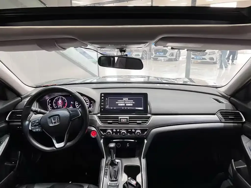 Honda Accord 2022 из CN, фото 9