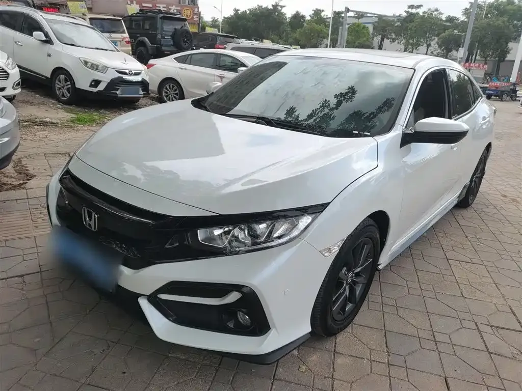 Honda Civic — фото 1