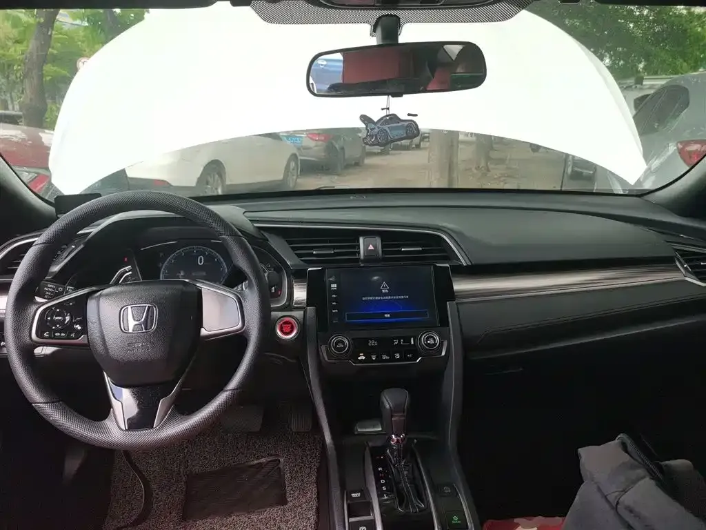 Honda Civic — фото 10