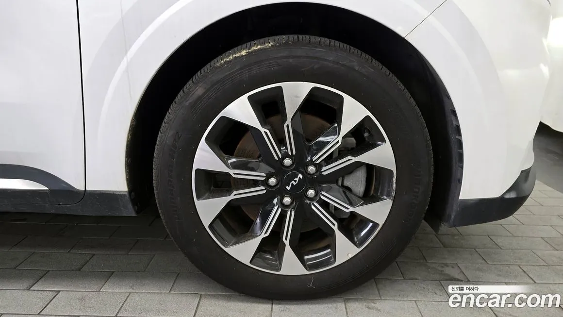 Kia Carnival 2023 из KR, фото 5