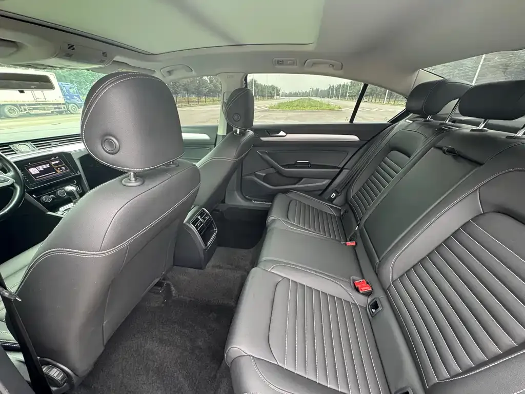 Volkswagen Magotan 2021 из CN, фото 6
