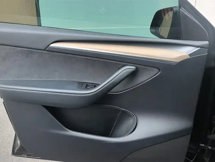 Tesla Model Y 2022 из CN, фото 7