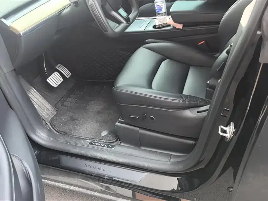 Tesla Model Y 2022 из CN, фото 9