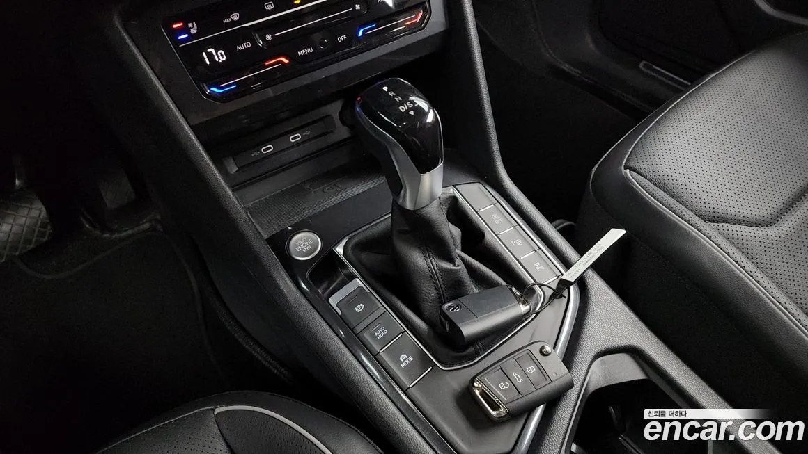 Volkswagen Tiguan 2022 из KR, фото 9