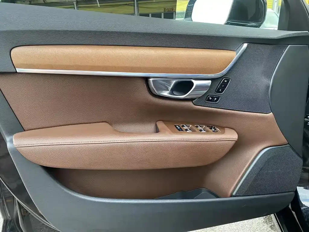 Volvo S90 — фото 2