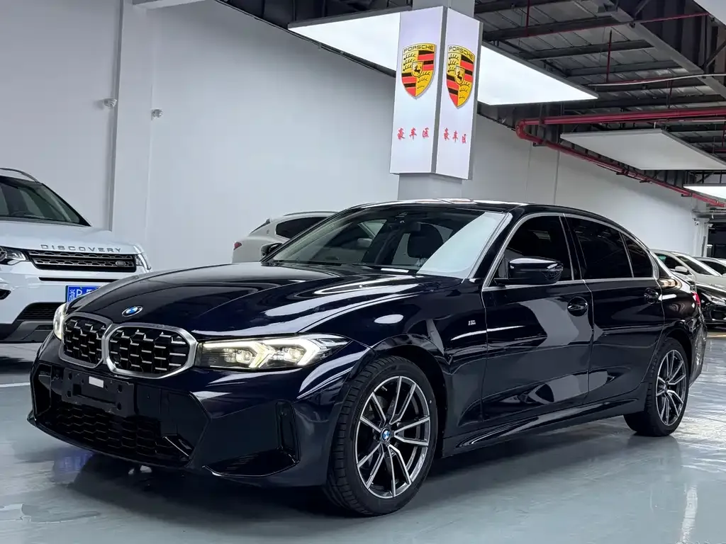 BMW 3 Series 2023 из CN, фото 1