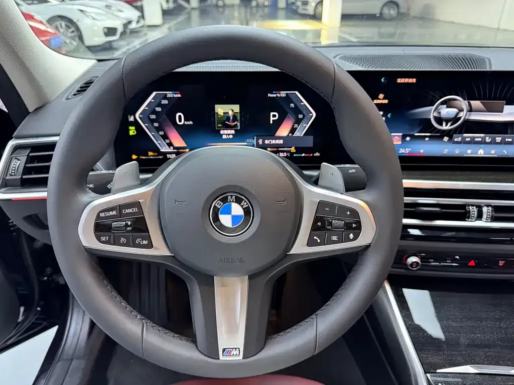 BMW 3 Series 2023 из CN, фото 5