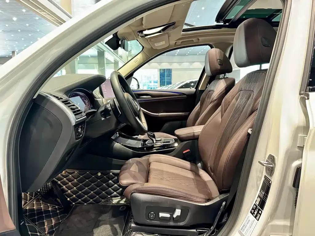 BMW X3 2022 из CN, фото 4