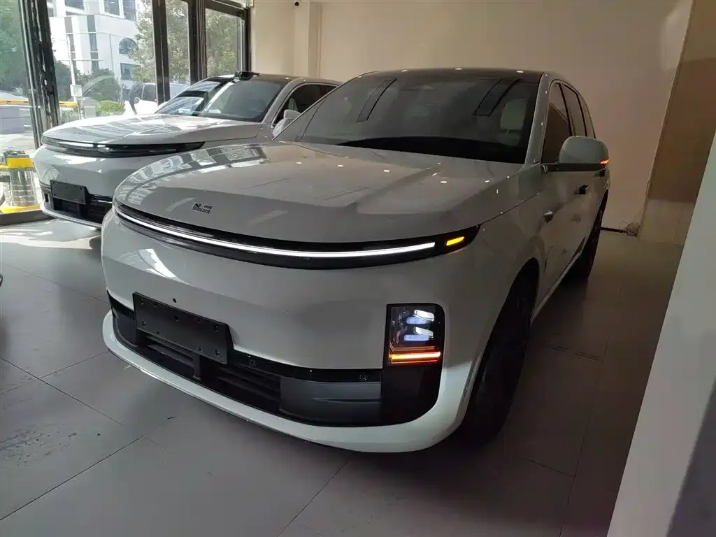 Li Auto L6 2024 из CN, фото 2