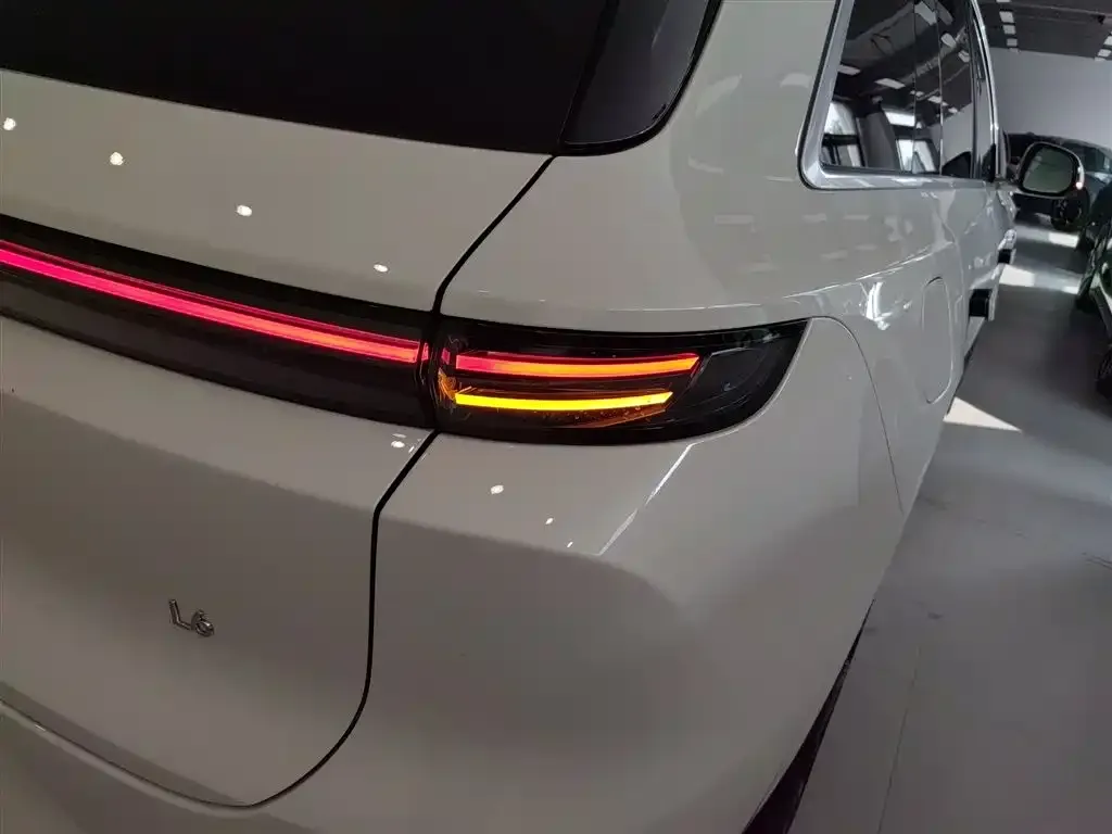 Li Auto L6 2024 из CN, фото 8