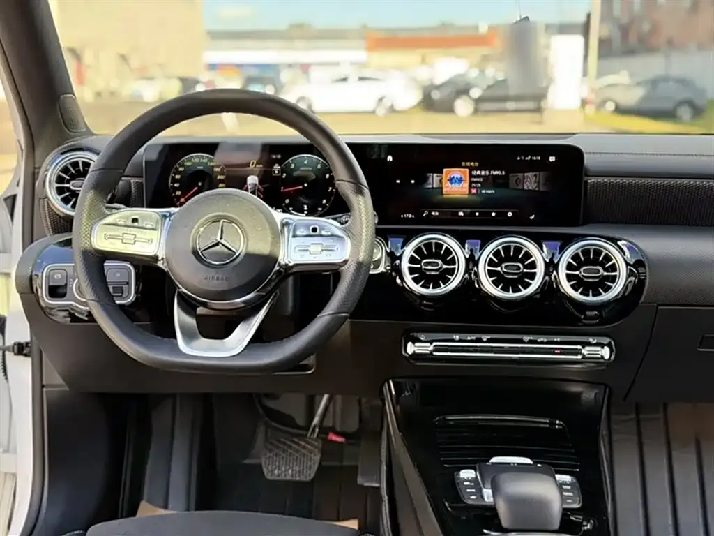 Mercedes-Benz A-Class 2022 из CN, фото 3