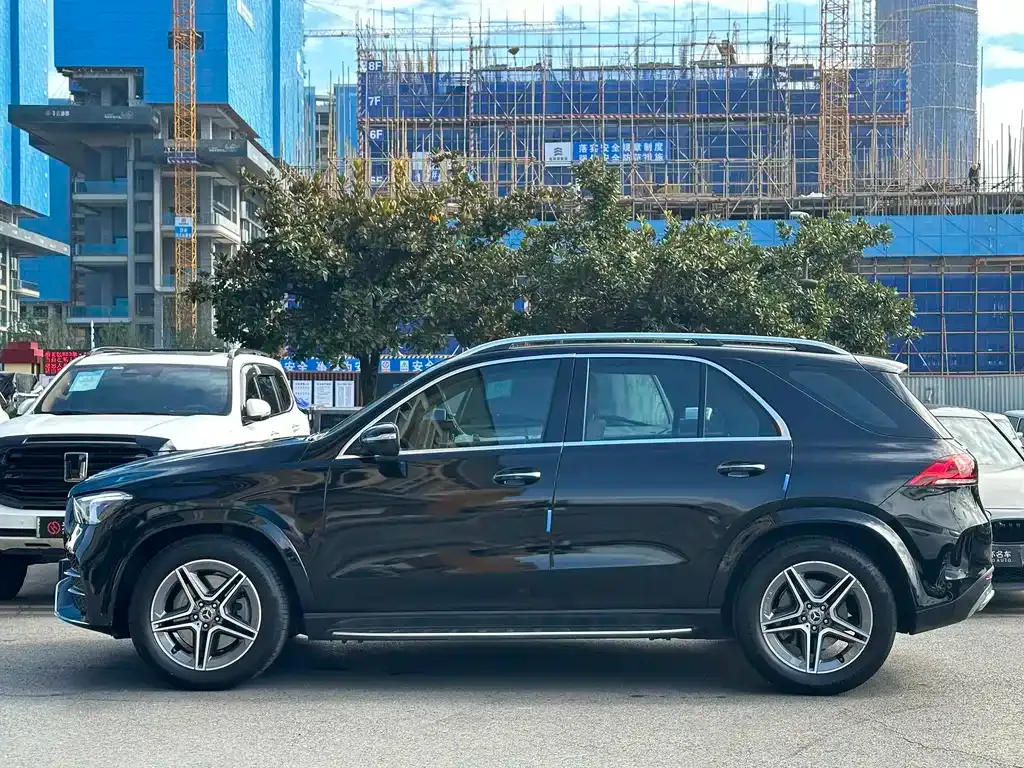 Mercedes-Benz GLE 2023 из CN, фото 3