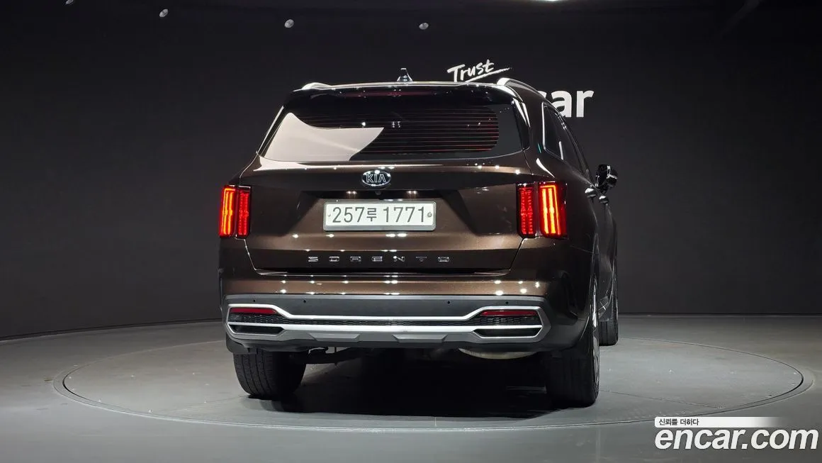 Kia Sorento — фото 4