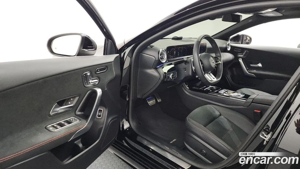 Mercedes-Benz A-Class 2024 из KR, фото 10