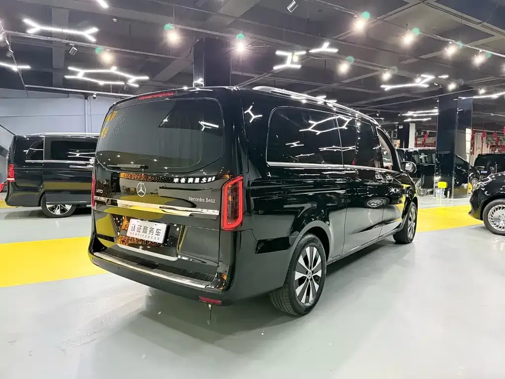 Mercedes-Benz Vito 2022 из CN, фото 3