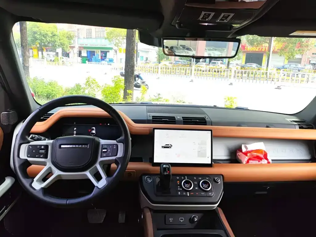 Land Rover Defender 2024 из CN, фото 3