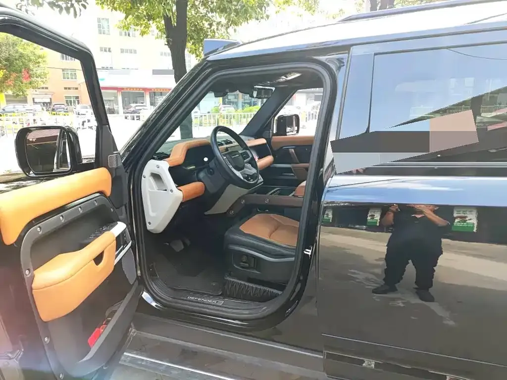 Land Rover Defender 2024 из CN, фото 8