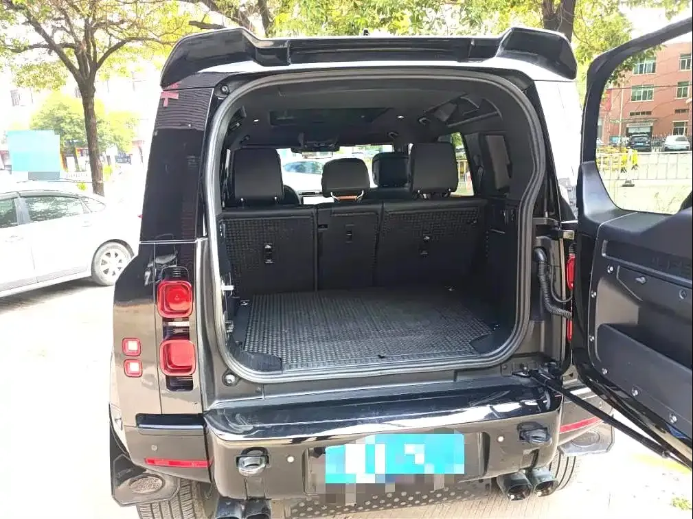 Land Rover Defender 2024 из CN, фото 9
