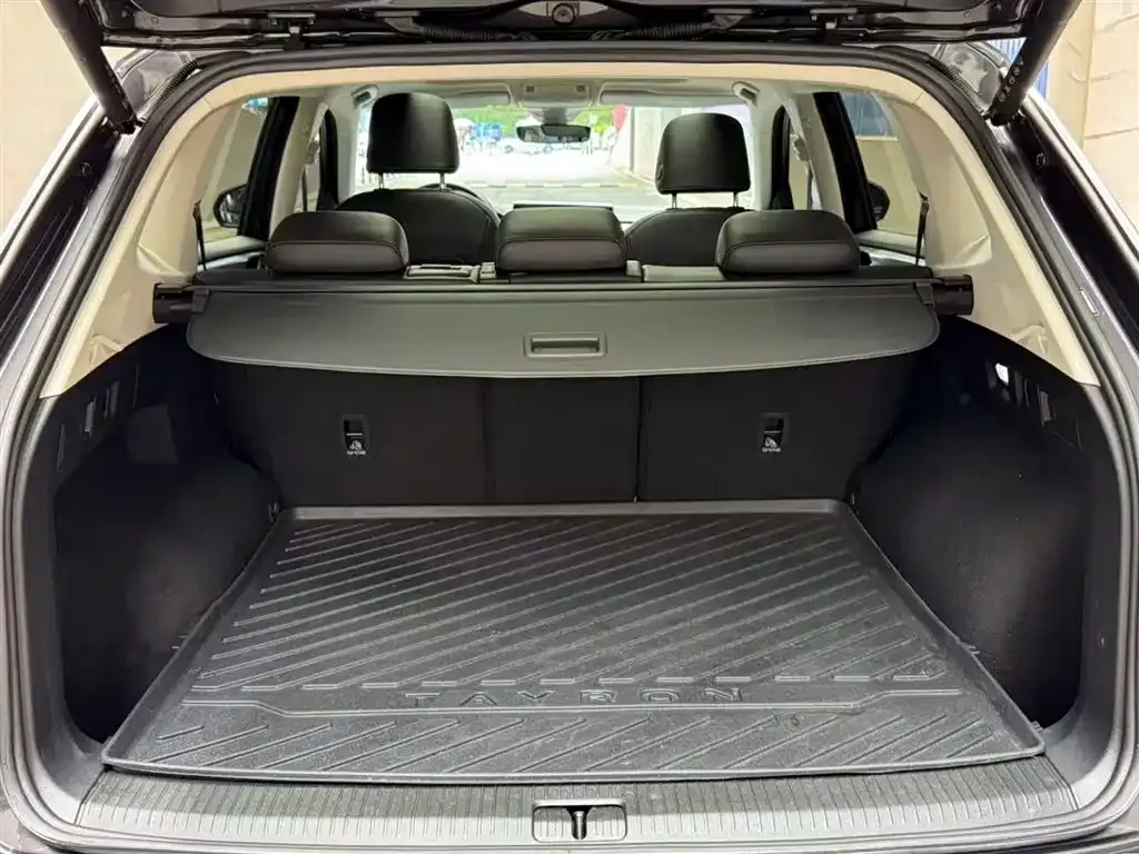 Volkswagen Tayron 2023 из CN, фото 8