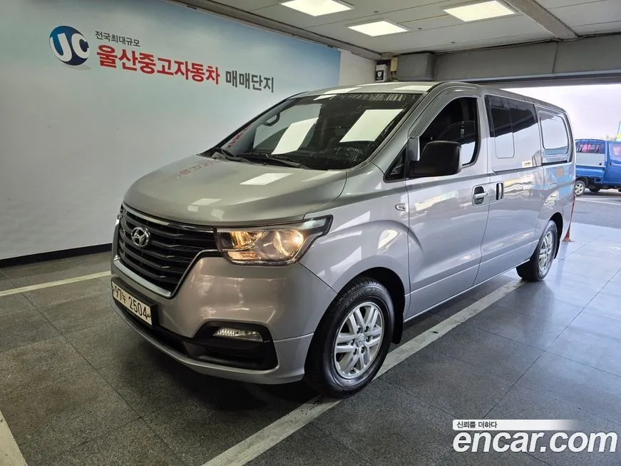 Hyundai Starex 2021 из KR, фото 1