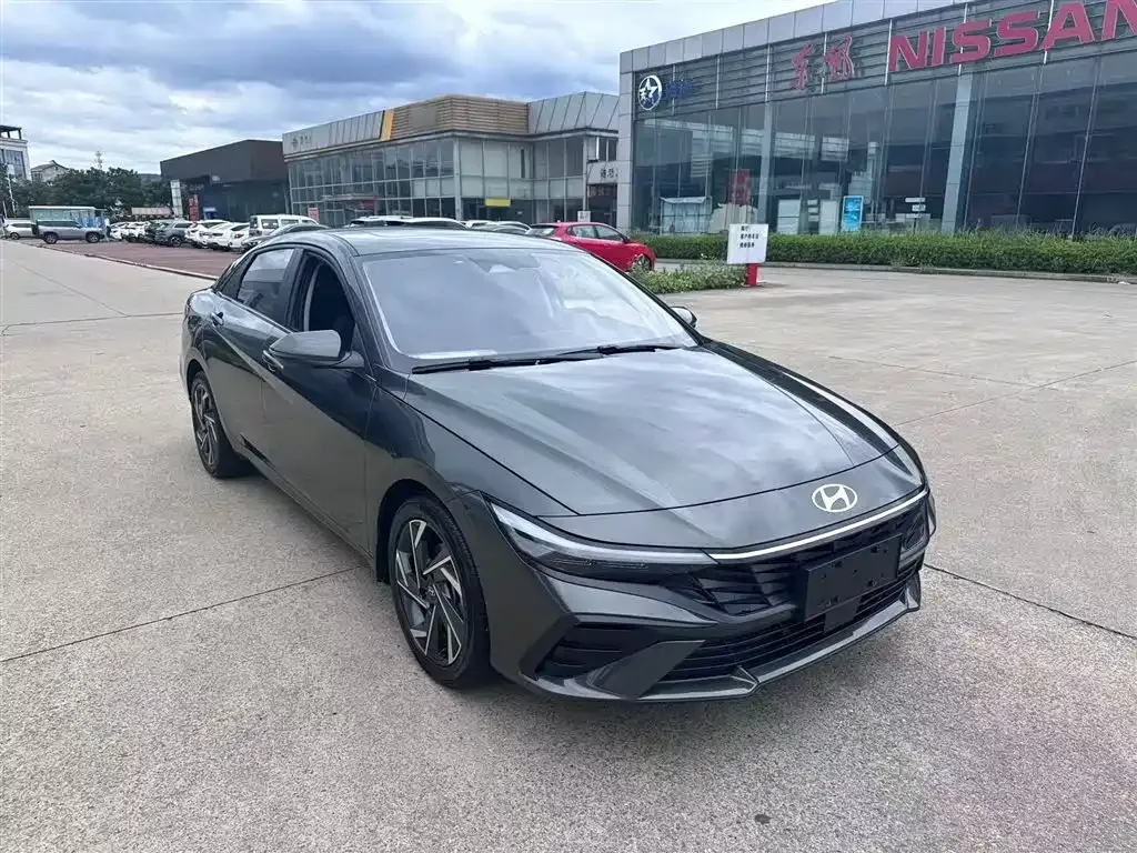 Hyundai Elantra 2024 из CN, фото 4