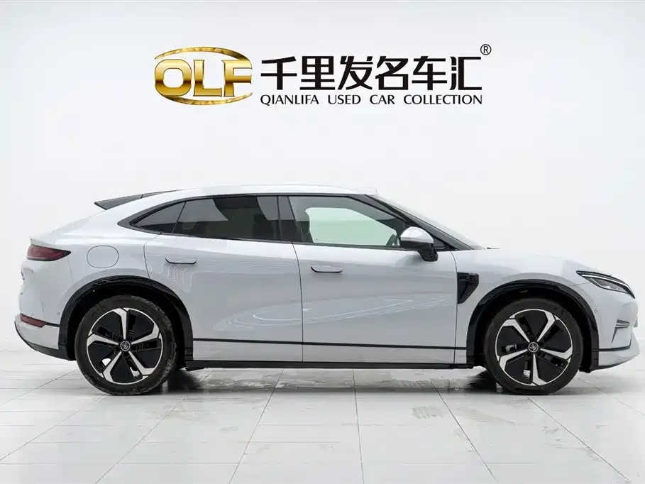 BYD L EV 2025 из CN, фото 4