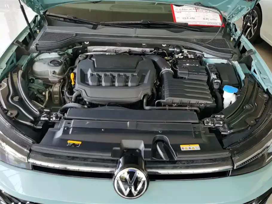 Volkswagen Passat 2024 из CN, фото 10