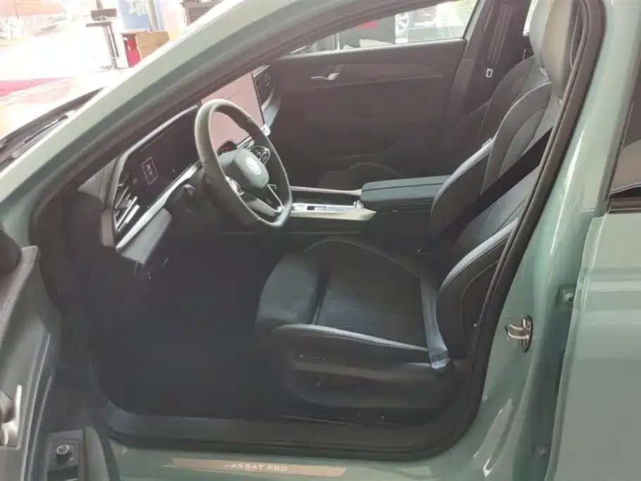 Volkswagen Passat 2024 из CN, фото 9
