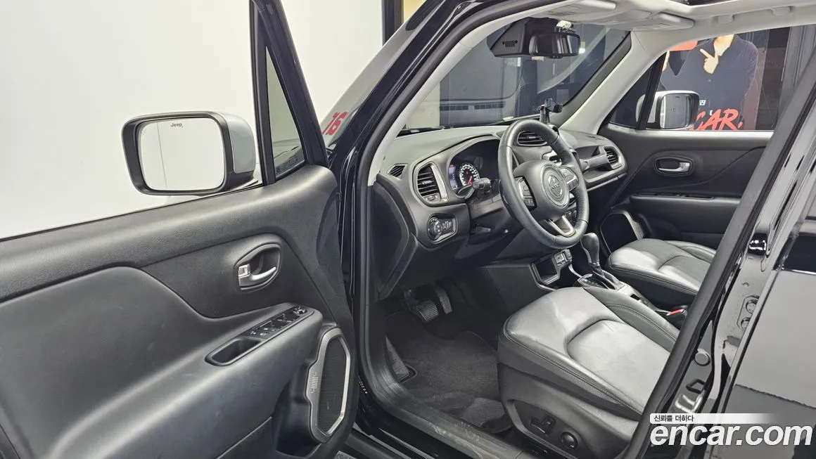 Jeep Renegade 2022 из KR, фото 10