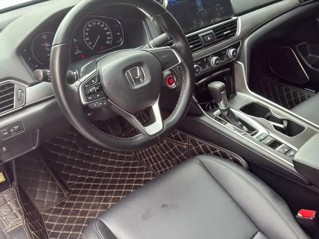 Honda Accord 2023 из CN, фото 5