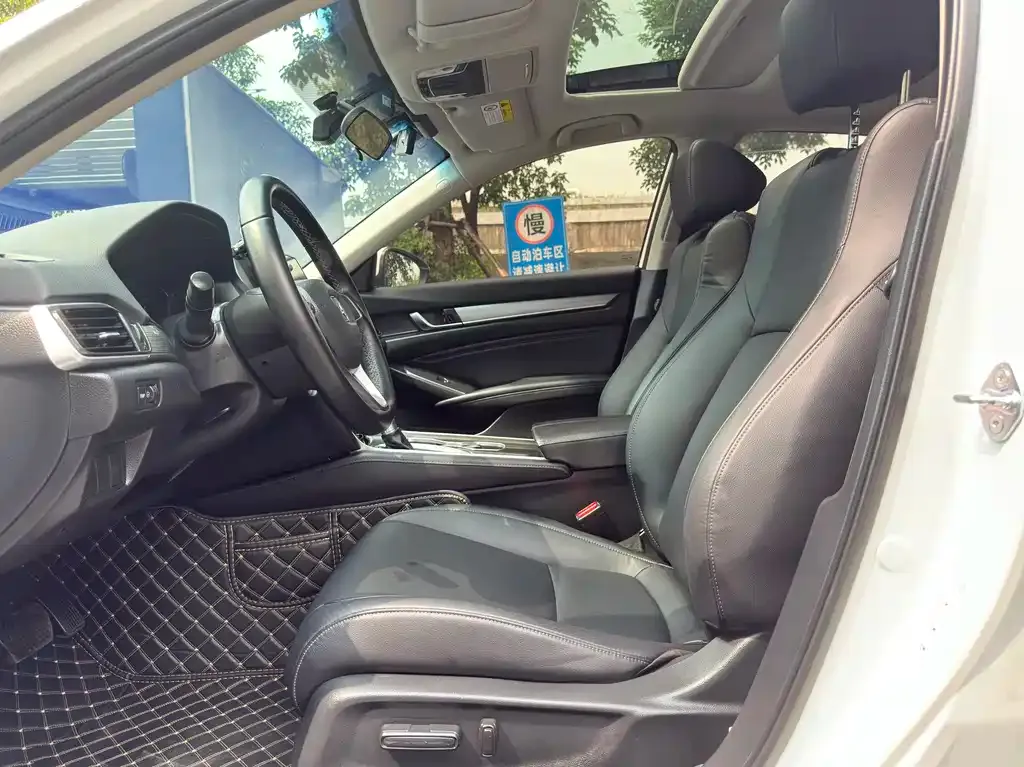 Honda Accord 2023 из CN, фото 6