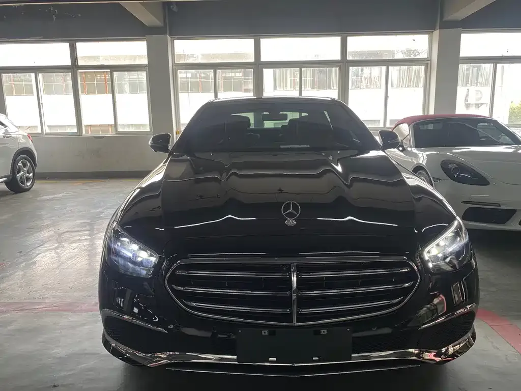 Mercedes-Benz E-Class 2022 из CN, фото 2