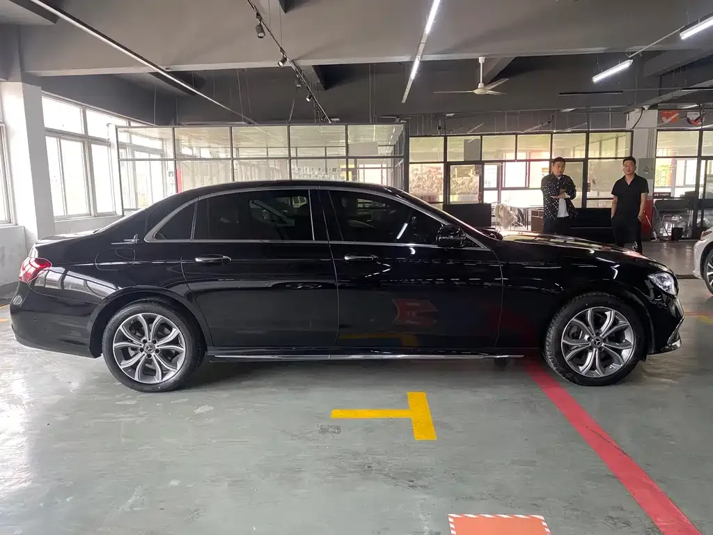 Mercedes-Benz E-Class 2022 из CN, фото 4