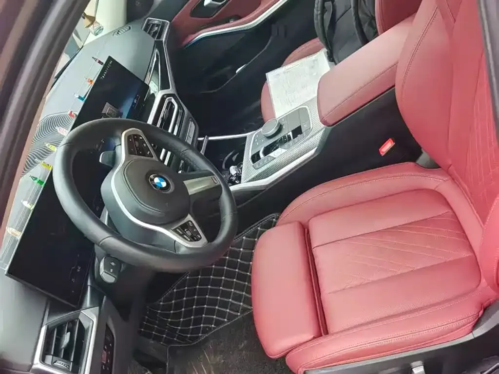 BMW 3 Series 2023 из CN, фото 2